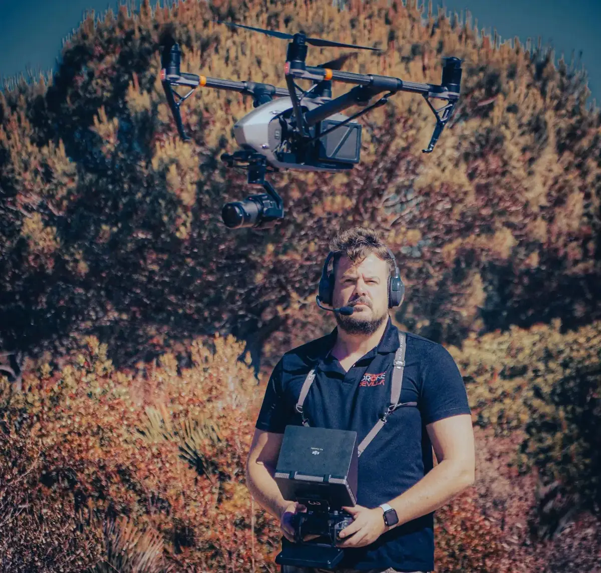 Operación de dron en cultivo leñoso